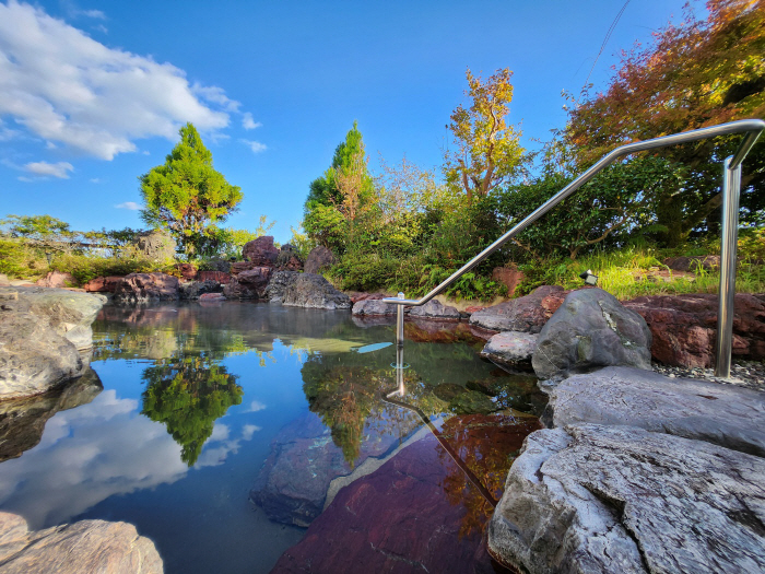 Korean Air and Jeju Air confirmed daily flights to Kagoshima, Satsuma Golf & Hot Spring Resort