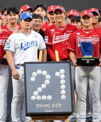  Lee Jiyoung is right behind Oh Seung Hwan