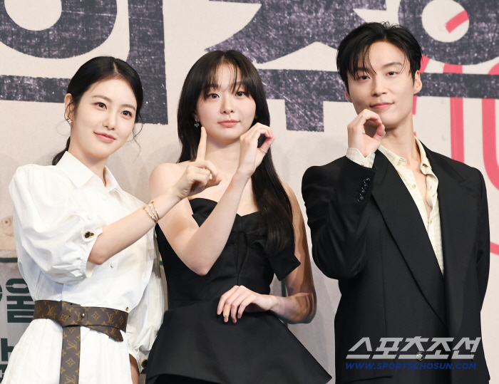  Shin In-eun Kim Dami Heo Nam-jun, the love triangle of youth