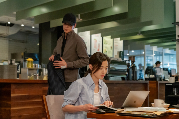 Staircase, I want to go up..Bukkeung Sun Ji-hyun's presidential bid has seen a box office surge 