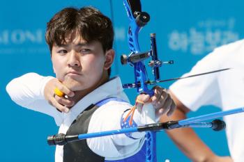 Unexpected! Only Kim Je-deok is left in men's archery, Kim Woo-jin → Lee Woo-seok failed in men's individual competitions