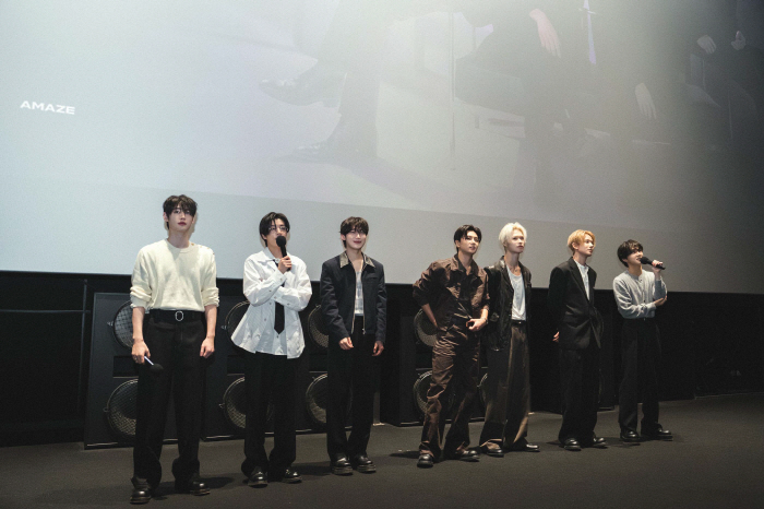 ENHYPEN’s First VR Concert ‘IMMERSION’ Stage Greeting Ends in Enthusiastic Cheers