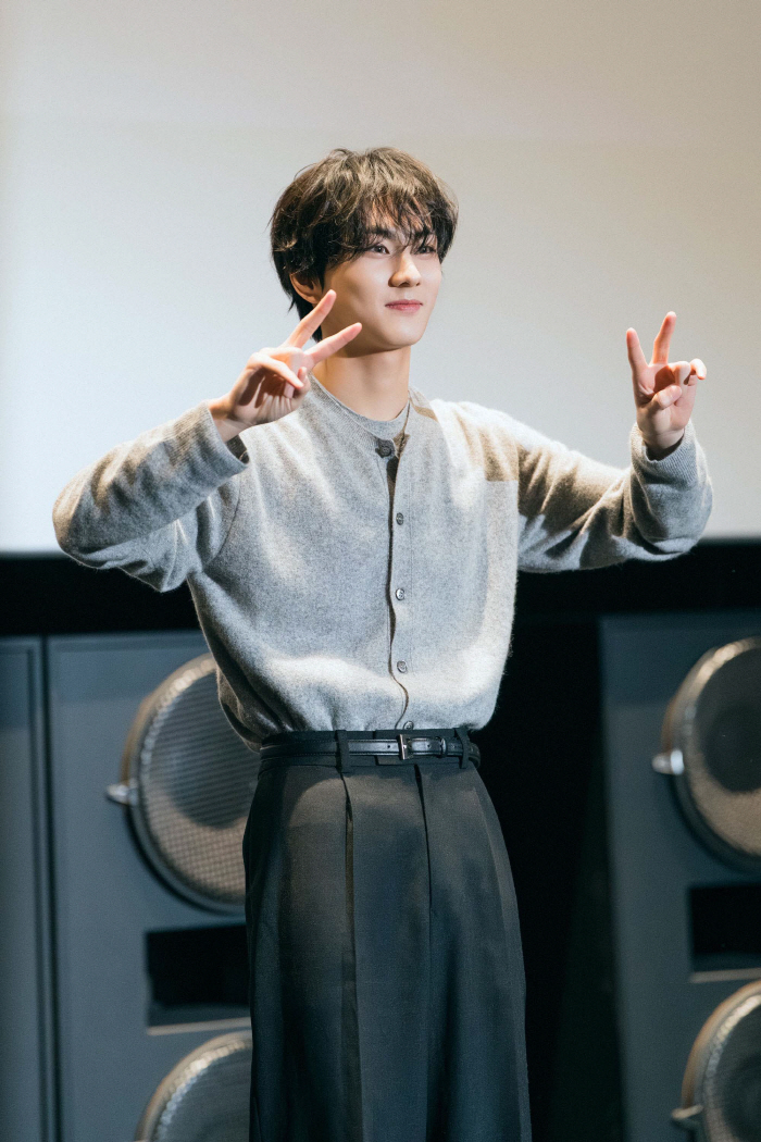 ENHYPEN’s First VR Concert ‘IMMERSION’ Stage Greeting Ends in Enthusiastic Cheers