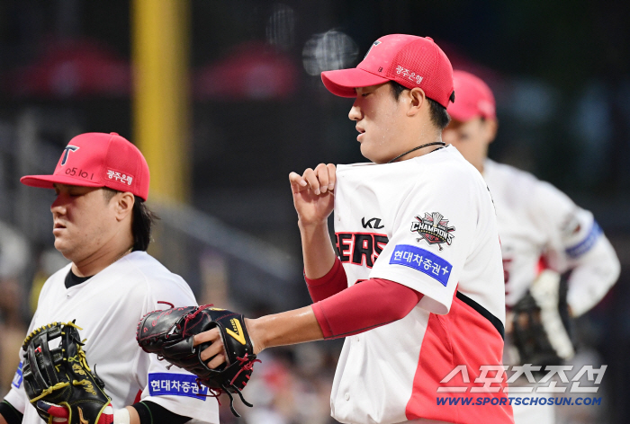 Oh my god, KIA's trade fortune, finally out of power...KIA's Hope for the Round of 5 broke out in a huge bad news