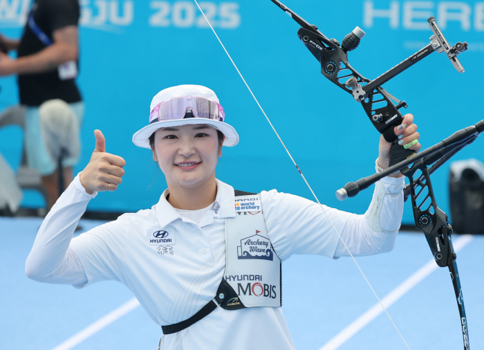 The oldest did it Kang Chae-young, Gwangju Archery World Championship Individual Exhibition 金쾌…거개인전양궁권…Ansan Bronze Medal