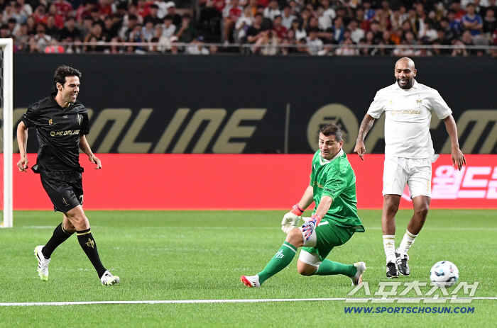 Azar, is it you again! From the main match to the GK showdown → the penalty shootout, Shield United  laughed in the one-on-one face-to-face event