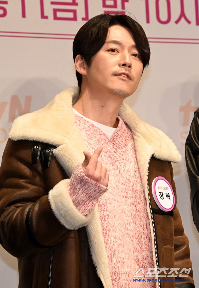 Jang Hyuk's mistake of fueling diesel in gasoline cars is dangerous. I can't adjust to the time difference. (Let's go GO)