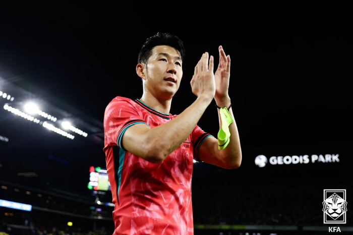 Lee's nationality is South Korea! MLS's special lighting, Son Heung-min's mesh simultaneously selected made a difference between South Korea→Two goals and one assist in September's A-match, including 10 active players from Korea