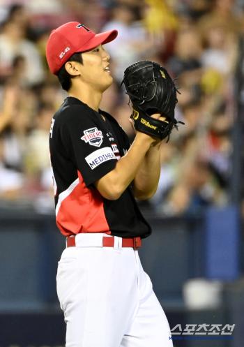  Applause Lee Eui-ri sees his first win of the season