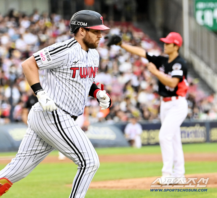  Austin, Lee Eui-ri's opponent's turnaround explodes