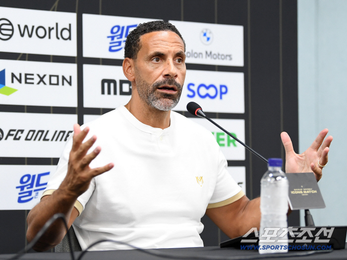  Ferdinand answering questions