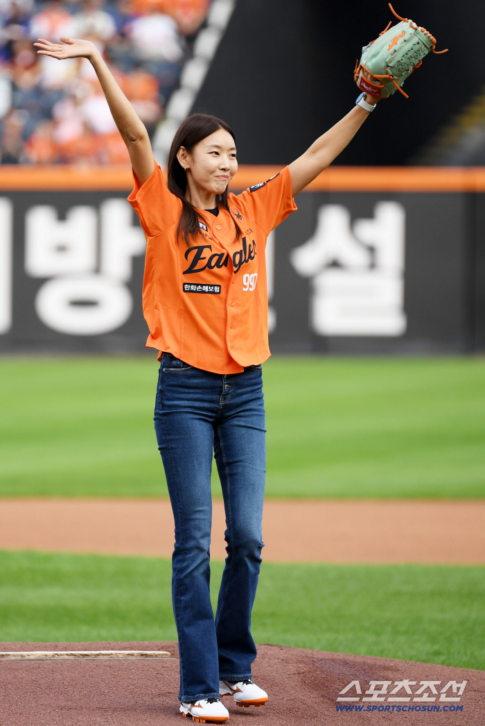  The moment I waited for Han Hyejin for 13 years