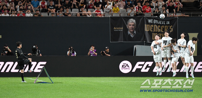  Park Ji Sung participated in the curve challenge