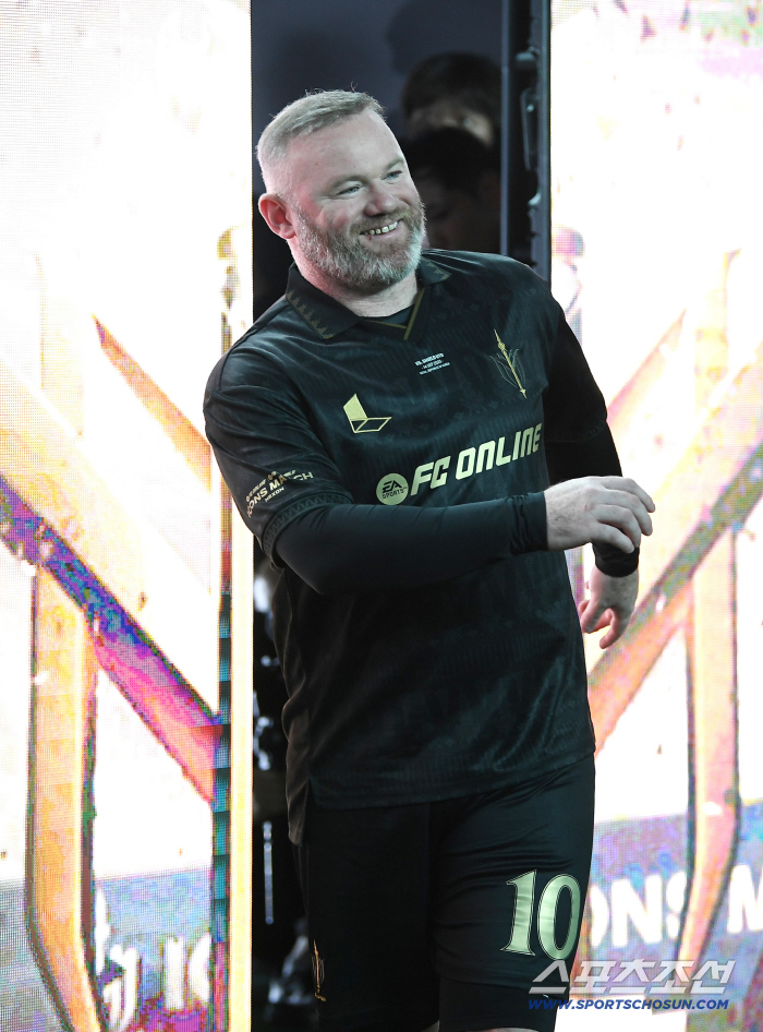  Slip Rooney, from bad boy to bad boy