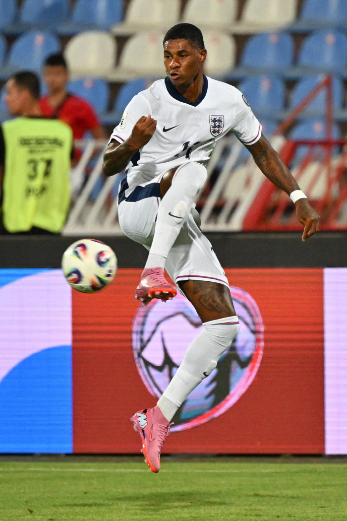 Rashford returns to Manchester United after only 94 minutes of exclusive coverage → No! I have one last chance...If you want to completely transfer 56.6 billion won, you can prove it yourself