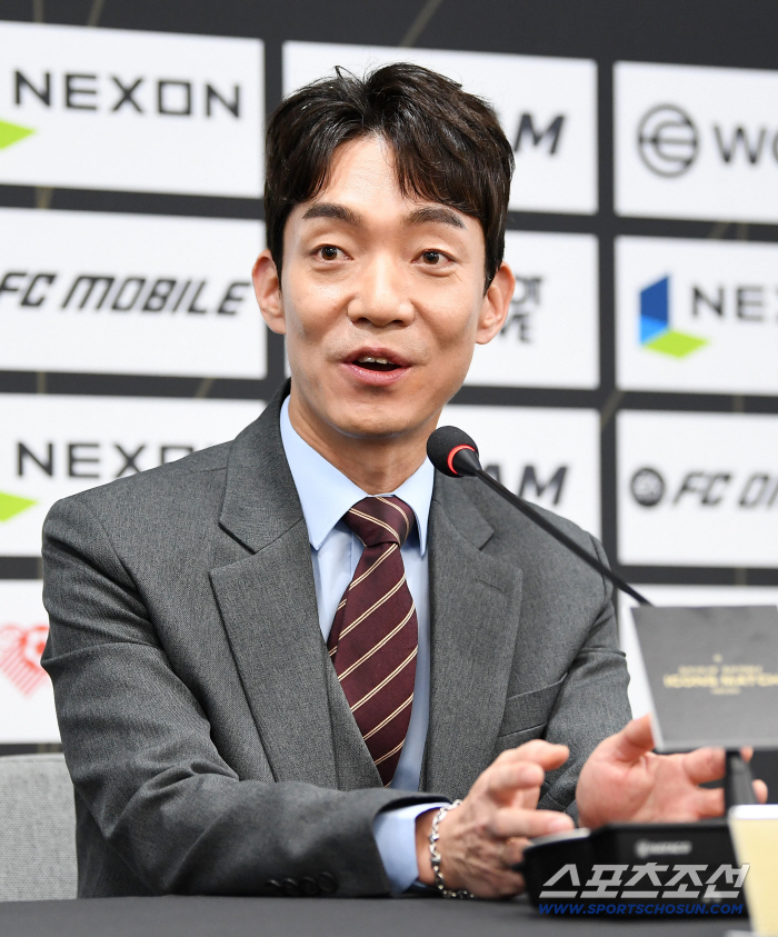 Reply to Fans' Love Reinforces many parts, including the line-up of the meaning of the icon match that Nexon Vice President Park Jung-moo thinks of and recruiting the director 
