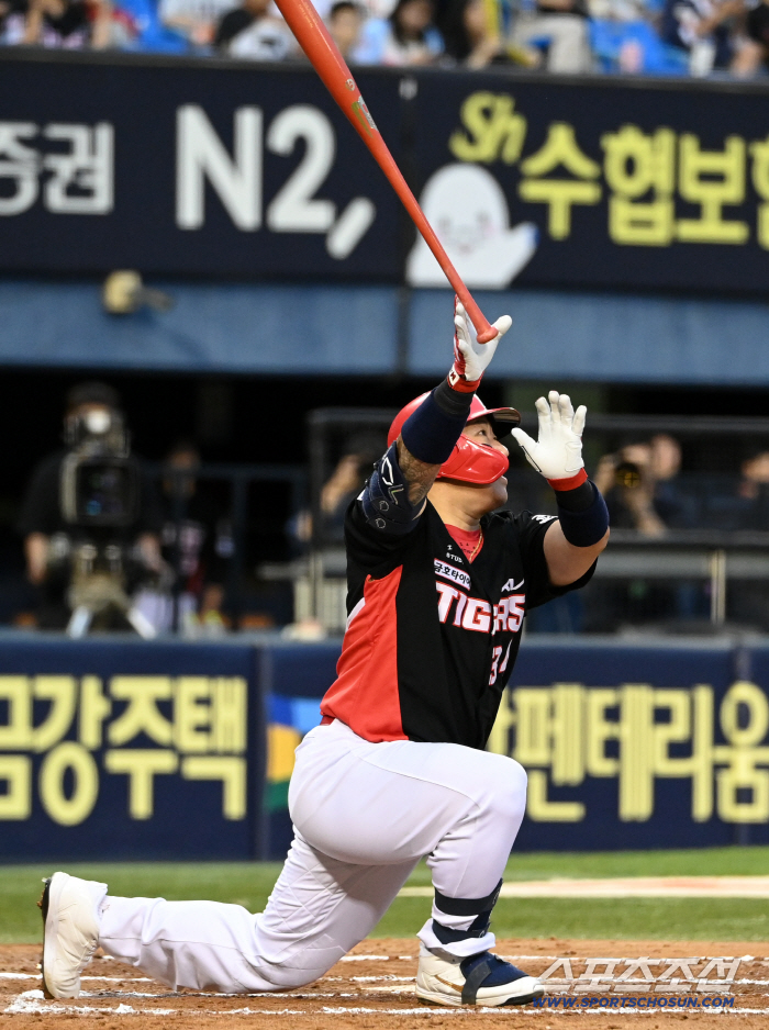 Return from elbow surgery → 3 losses ERA 10.17 Tearless victory in 527 days KIA has won 2 consecutive games after catching LG (at Jamsil site)