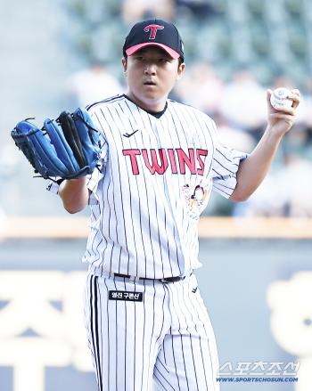 Song Seung-ki waits for the bullpen against KIA, manager Yeom Kyung-yeop also puts in the bullpen as well as foreign starters who throw the winning pitcher 