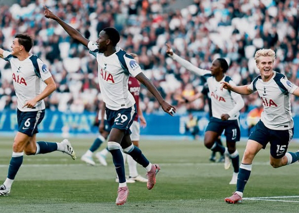  1 goal and 1 assist from Beribal, 1 assist Tottenham, 3-0 away win over West Ham!