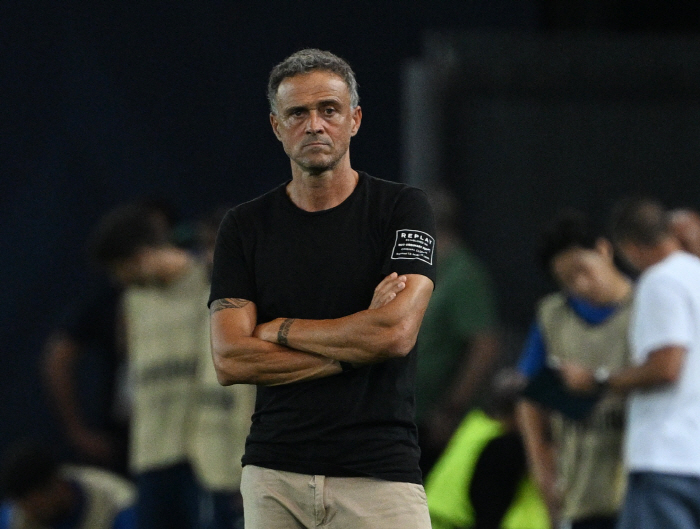 Louis Kangin? Who is that! Is it witty or sincere? PSG coach's confusing declaration is satisfied with Lee Kang-in→There will be an opportunity to compete