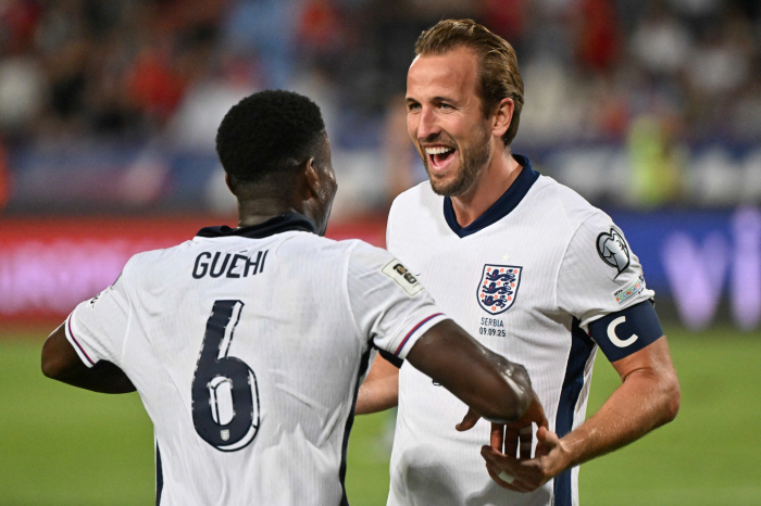 Munich 1st tier reporter reveal, Tottenham  Manchester United attention Kane, EPL can go back, but what are the conditions?