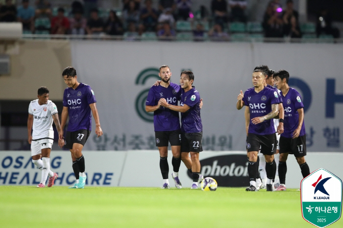 Are you the promotion team? Anyang, miraculous three wins in a row! 21 come-from-behind victory over Jeju, where 10 people fought with the winning goal of Yukichi → Jumping 8th place