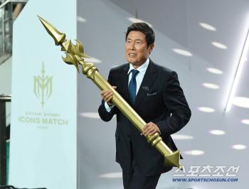  Director Cha Bum-keun comes out with a spear