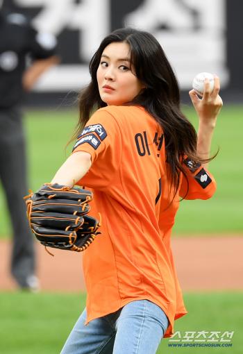  Lee Sun Bin's first pitch is sincere