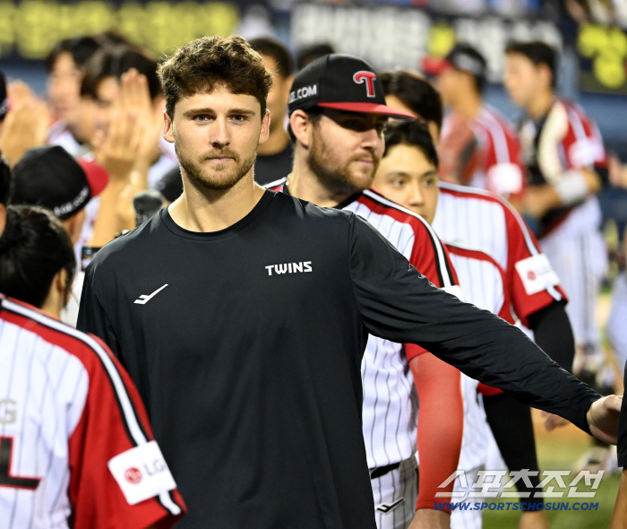  Tolhurst pitched 6 scoreless innings perfectly