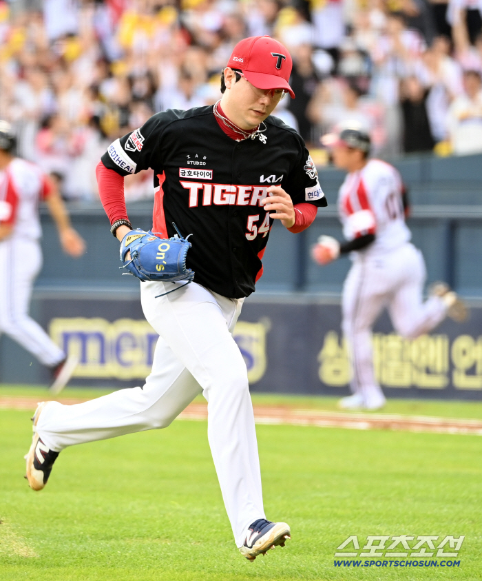  Yang Hyun-jong allowed two-run timely hit to Oh Ji-hwan