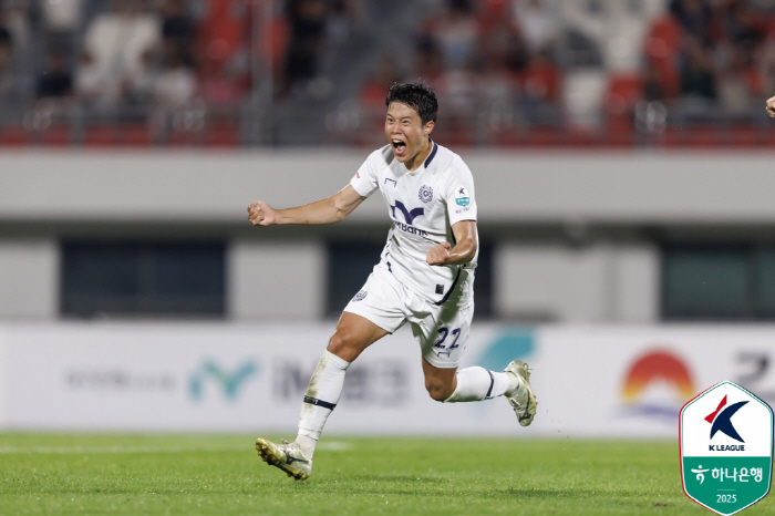 The relegation war is not over! Jang Sung-won Kaio's consecutive goals Daegu and Gimcheon 21 wins and 2 wins in a row 