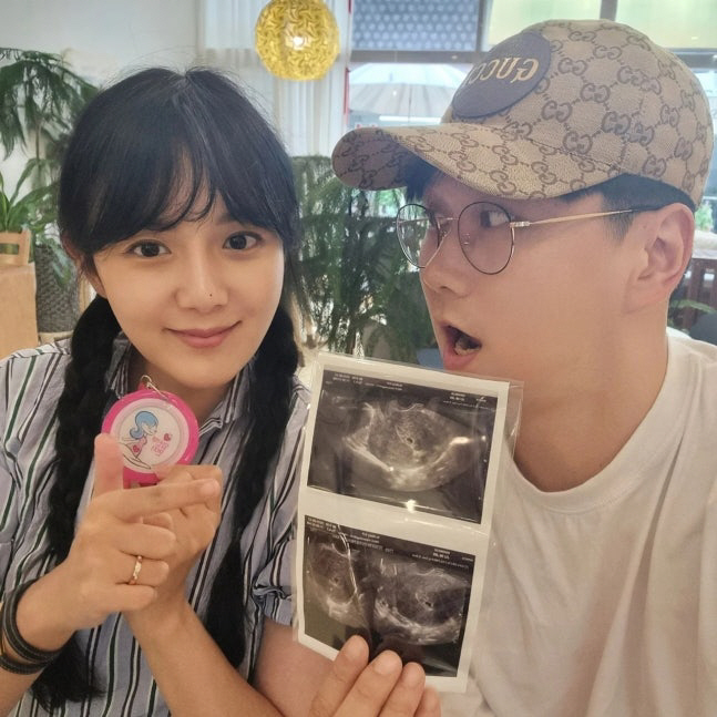 17-year romantic relationship ♥ marriage to Byun Jun-pil → Kang Eun-bi, who reported on her pregnancy for only three months, said, 'My birth name is 'San Sam'' 