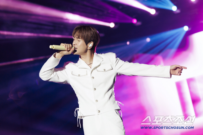 Ham Partners Group Holding Onew's First Bangkok Solo Concert Successfully Proves Global KPOP Business Competency