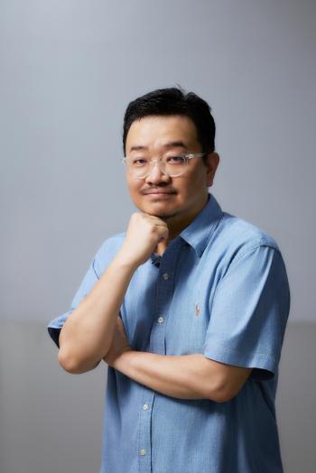  Director Yeon Sang-ho Jeon Ji-hyun's group is a zombie (face) that is different from the peninsula bound for Busan
