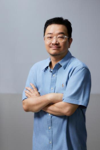  Director Yeon Sang-ho → All the staff participate with the lowest hourly wage..The debt of the heart has increased (face)