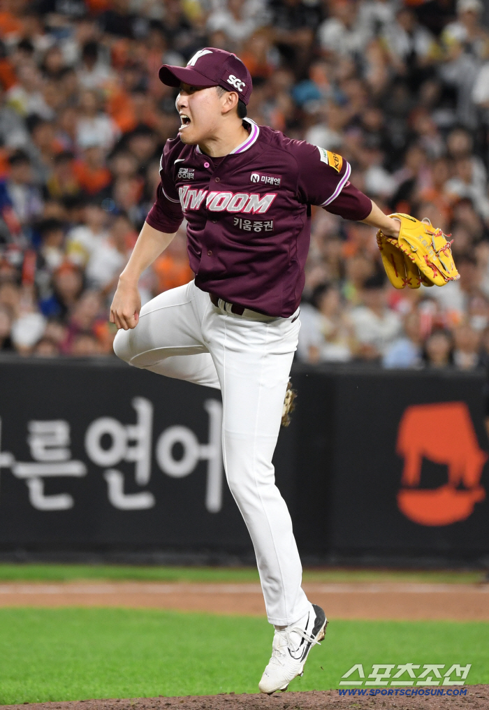 A lucky dog came from LG...Thinking about the outcome → 16G consecutive scoreless streak