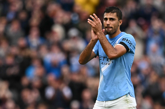 Manchester United smashed, smashed, super-baked Man City 03 catastrophic → Amorim's real crisis falls to 14th place