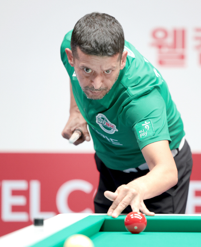 NH Nonghyup Card, the lowest in the second round of the PBA team league, won the reverse sweep against Woori Financial Capital in the first round of the third round