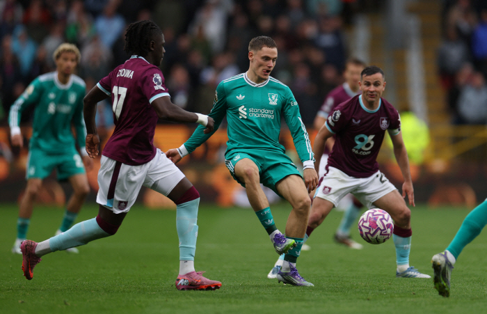 No one knew this would happen, 57 goals and 65 assists → 218.5 billion presence ghost Shin Se-Liverpool becomes the worst player