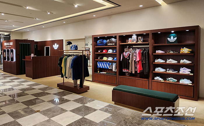 Adidas Golf is holding a pop-up event to commemorate the launch of the FW25 Originals Golf Collection at Shinsegae in Gangnam
