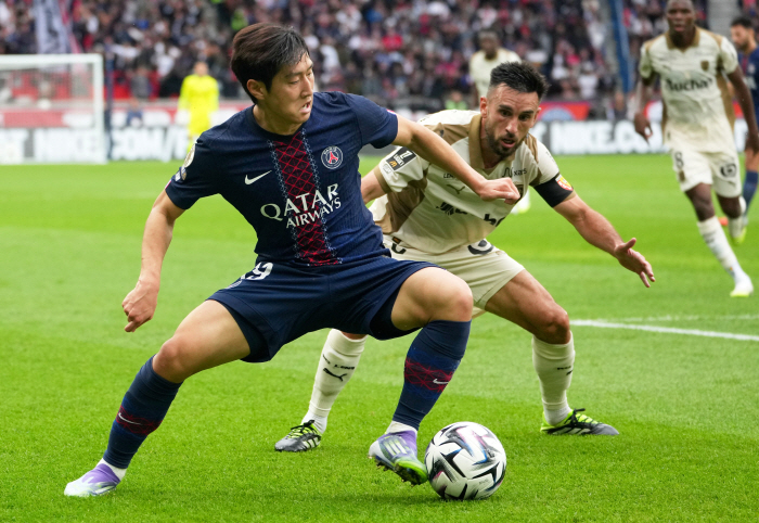 Is this real? Lee Kang-in's interest in the Premier League explodes again! →Break with PSG this winter...Emery wants it badly