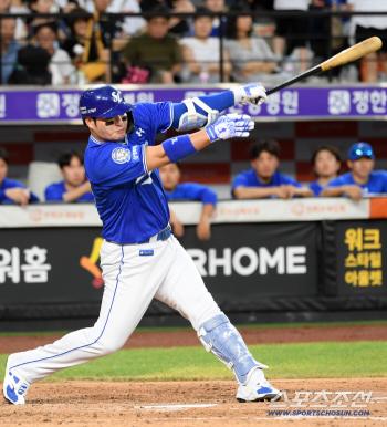 Lafak's Park Byung-ho feels pressure on the other team Coach Park Jin-man, who is thirsty, hopes for Park Byung-ho