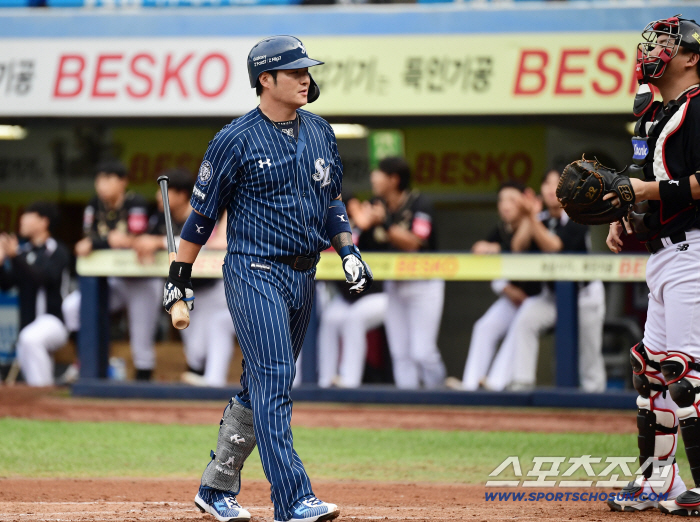 Lafak's Park Byung-ho feels pressure on the other team Coach Park Jin-man, who is thirsty, hopes for Park Byung-ho