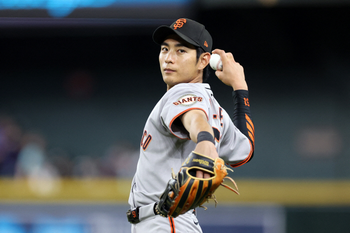 13 for 26 → 0 for 17, who would believe this rollercoaster? Lee Jung-hoo is trapped in the ninth inning, and SF fall baseball is far away for the fourth consecutive time