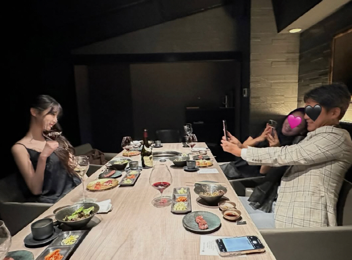 A birthday party with Jang Won-young and CEO Bulgari..Luxury watch  letter certification 