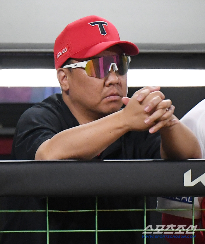 Coach Lee Bum-ho answered with 25 runs and one point…I don't think the players are preparing for it, lethargic