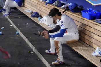 I'm sorry I didn't do five innings. Sorry for hitting 2 hits and 1 home run in 5 at-bats → What's the point of doing the Ohtani one-man show? The Dodgers lost all games against the bullpen