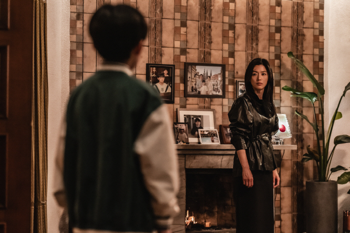 Jeon Ji-hyun ♥ Kang Dong-won's ever-deepening melodrama..Polaris, the blossoming chemistry between doubt and faith