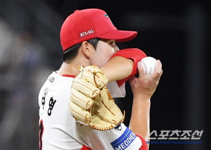Kia's downfall of 25 runs and 1 point, now it is embarrassing to mention the 5th round...I tried hard alone as a 19-year-old rookie