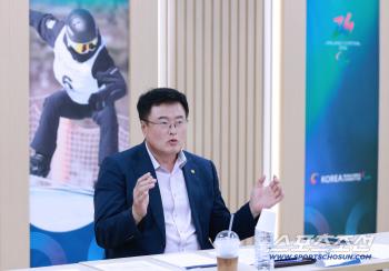 Kim Dae-hyun, the second vice minister of the Ministry of Culture, Sports and Tourism, visited the Sports Council for the Disabled for the first time since taking office, thoroughly prepared the IPC general meeting and actively supported the Paralympic team. 